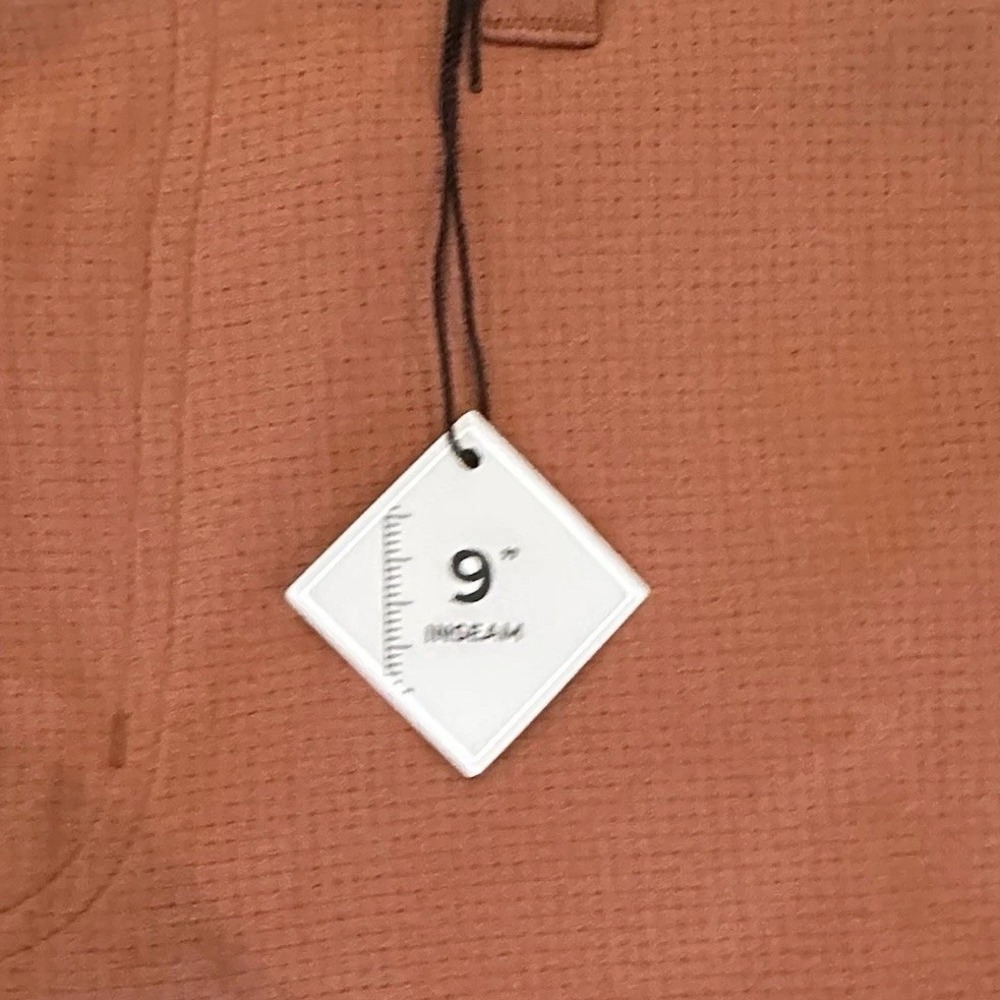 Travis Mathew Men's Step Dance 9" Short, Maple, 34, New - Picture 3 of 10